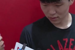巴克利：杜兰特的抱团和詹姆斯不同，他只有在勇士才能取得成功